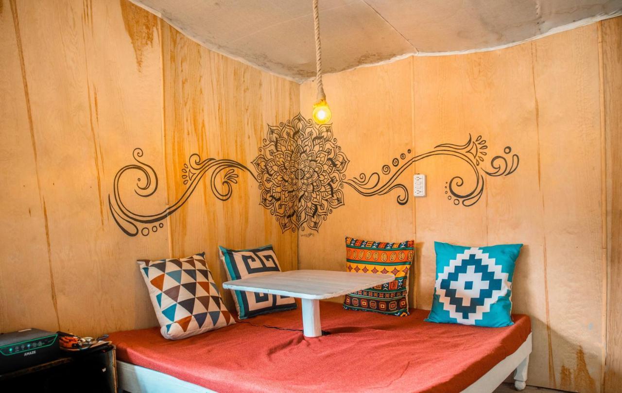 Young Monk Hostel & Cafe Old Manali Buitenkant foto